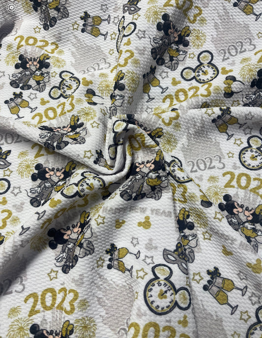 2023 Mouse Kisses | Bullet