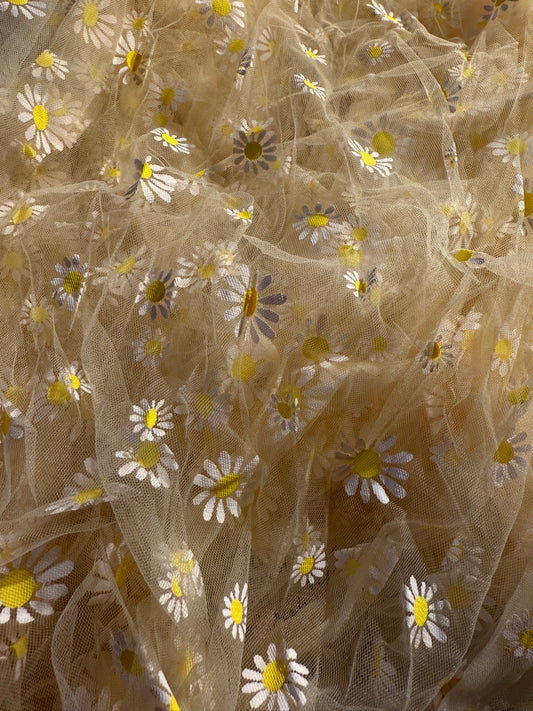 Ivory Daisy | Mesh