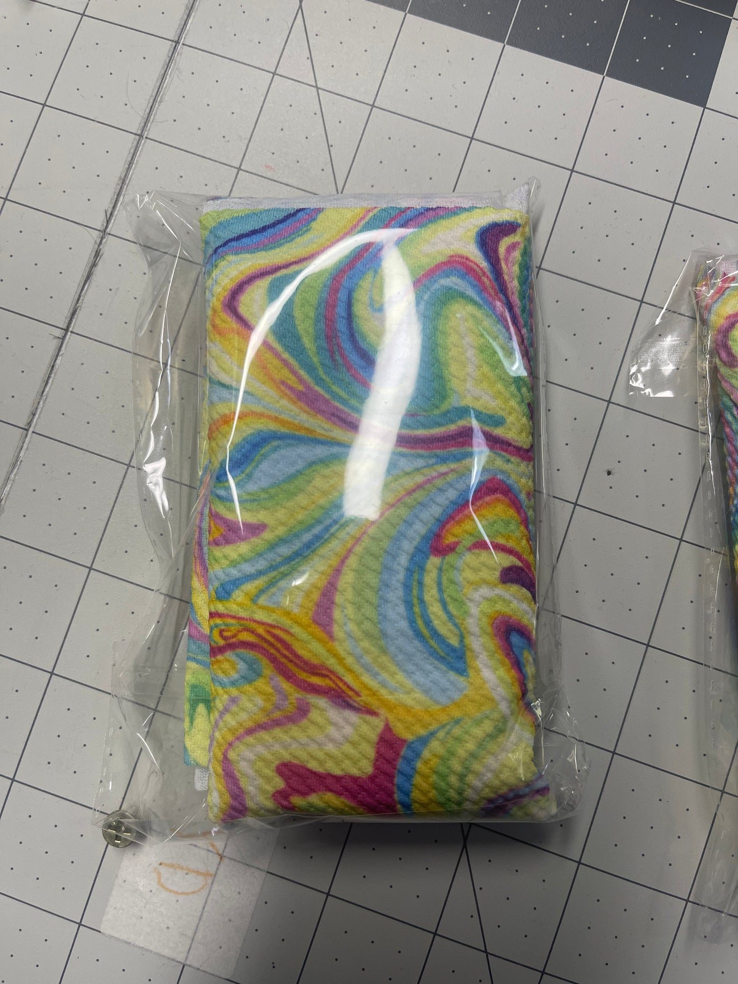 5” groovy swirl Strip | Bullet