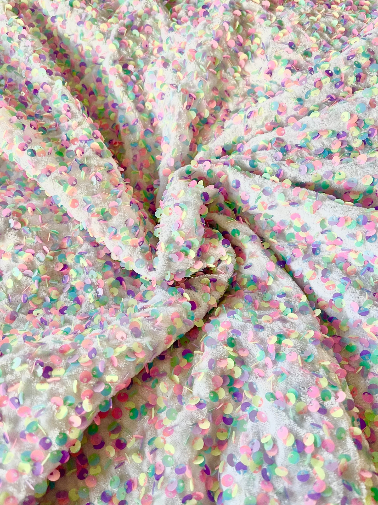 Pastel multi colored | Stretch Sequin Velvet
