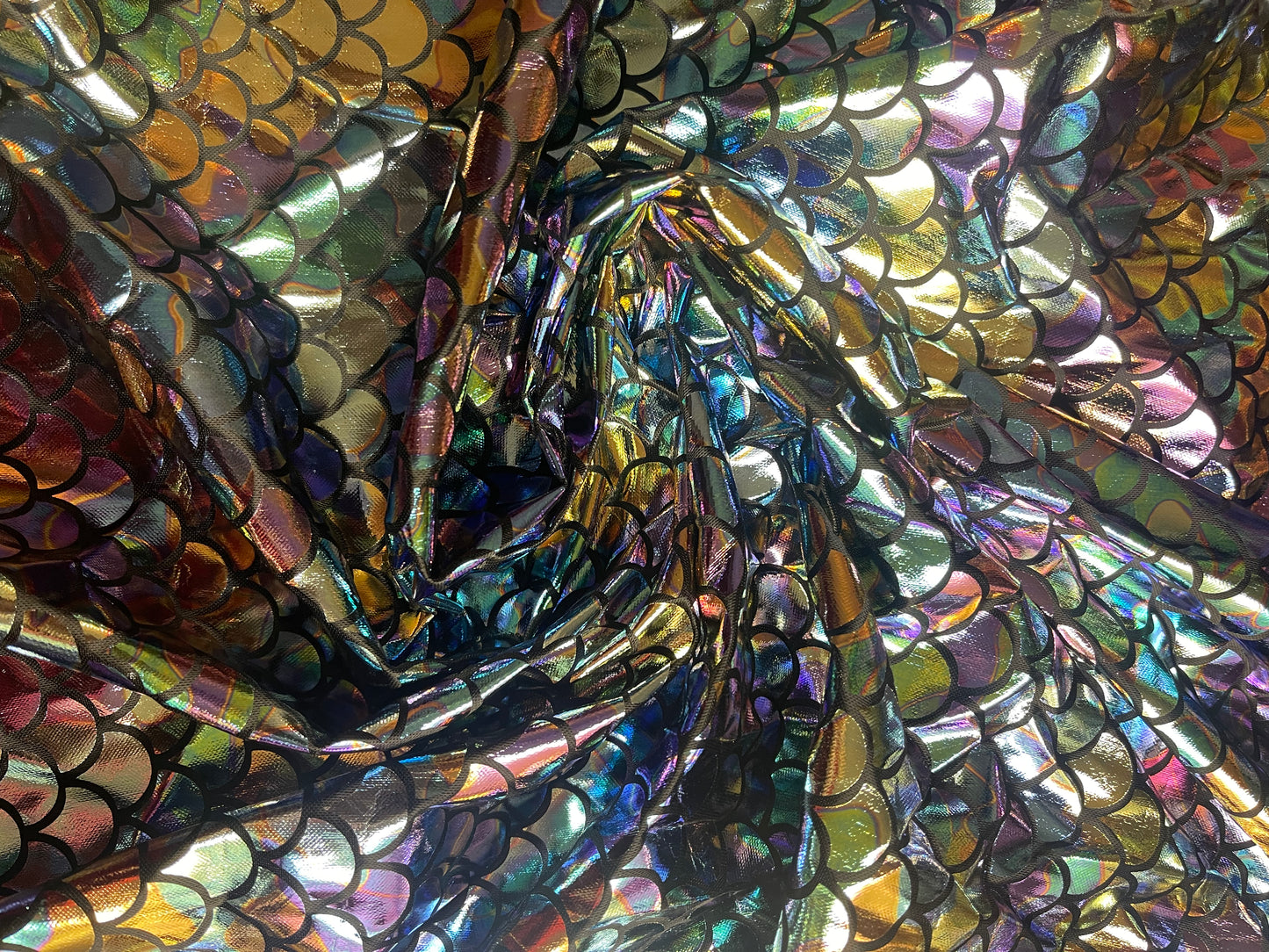 Multi colored Scales | Holographic 2.0