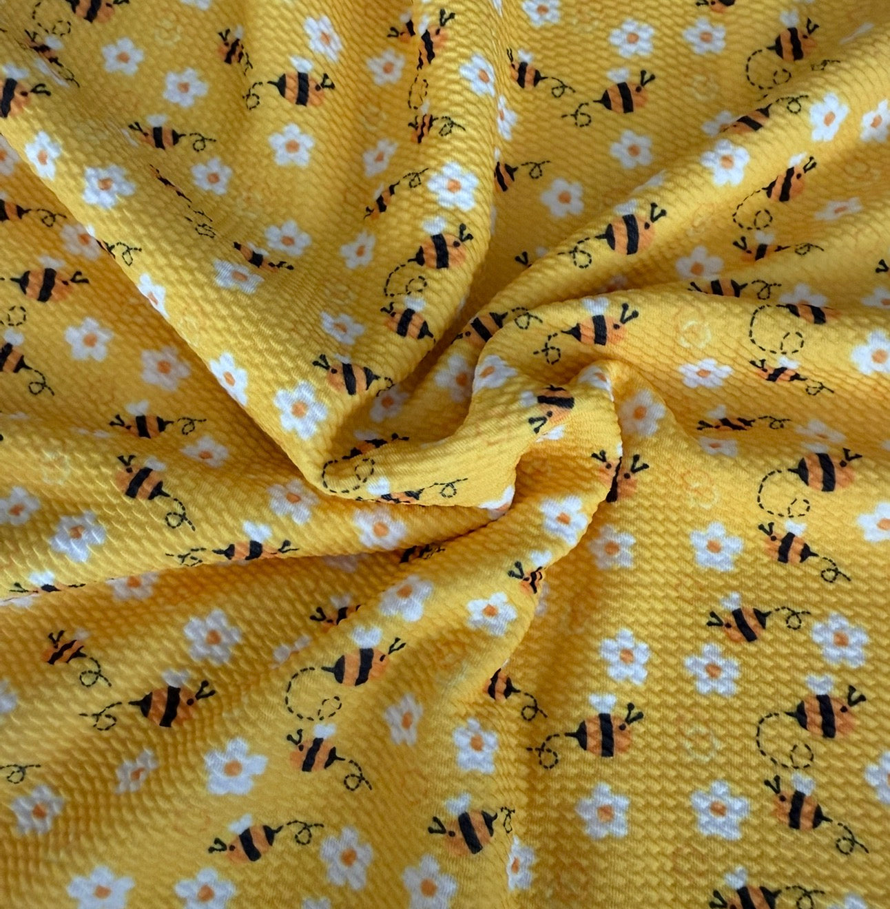 Buzzing bees | Bullet