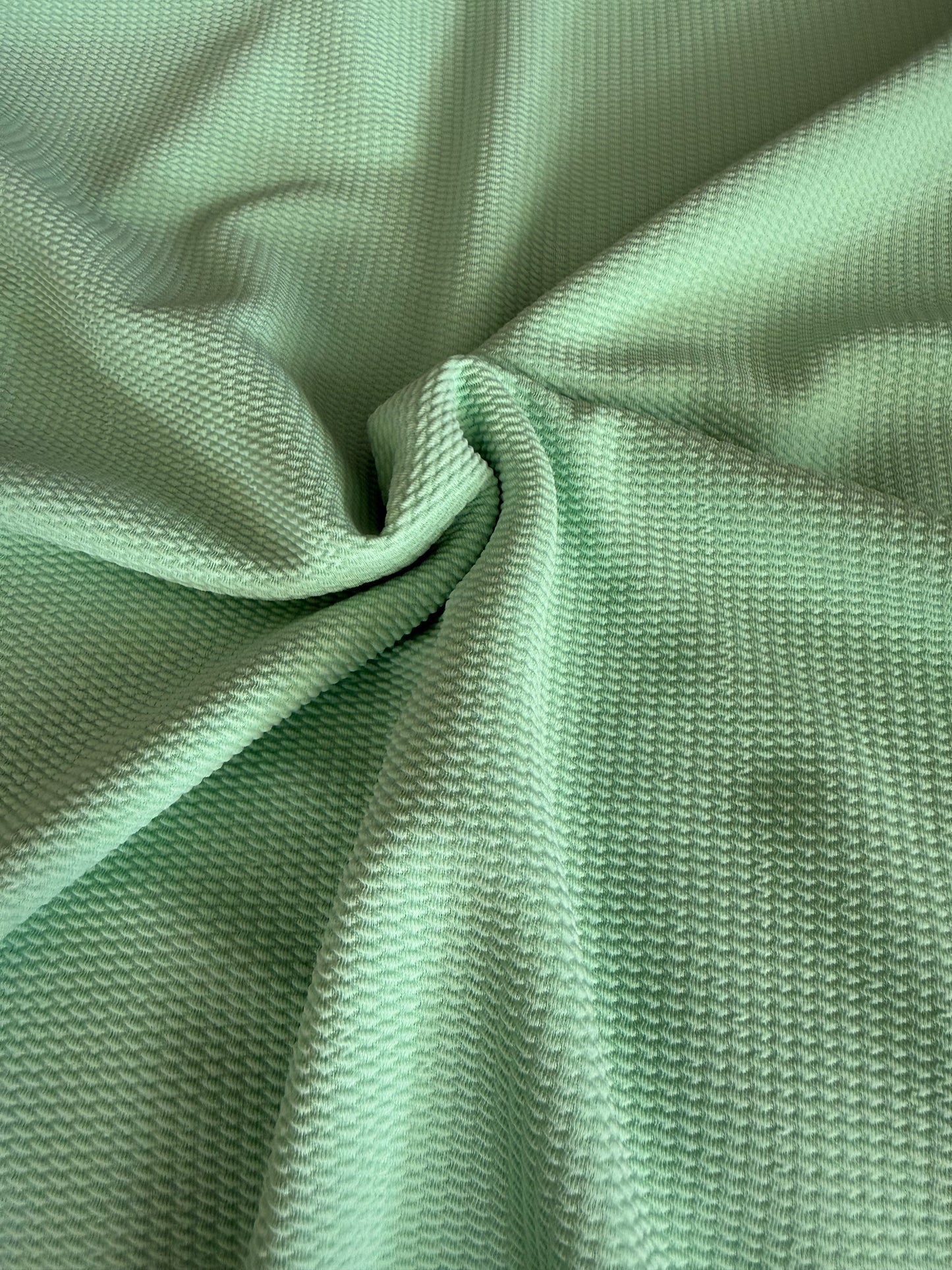Pastel Green  - Solid Bullet